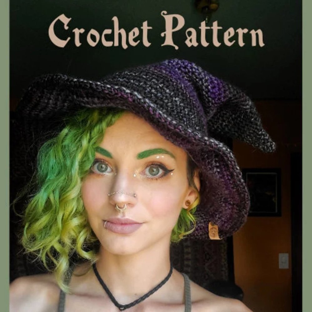 Magician straw hat